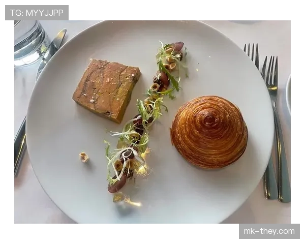 贝林厄姆这小子，刚拿高薪就换超跑，连训练餐都开始点米其林了？